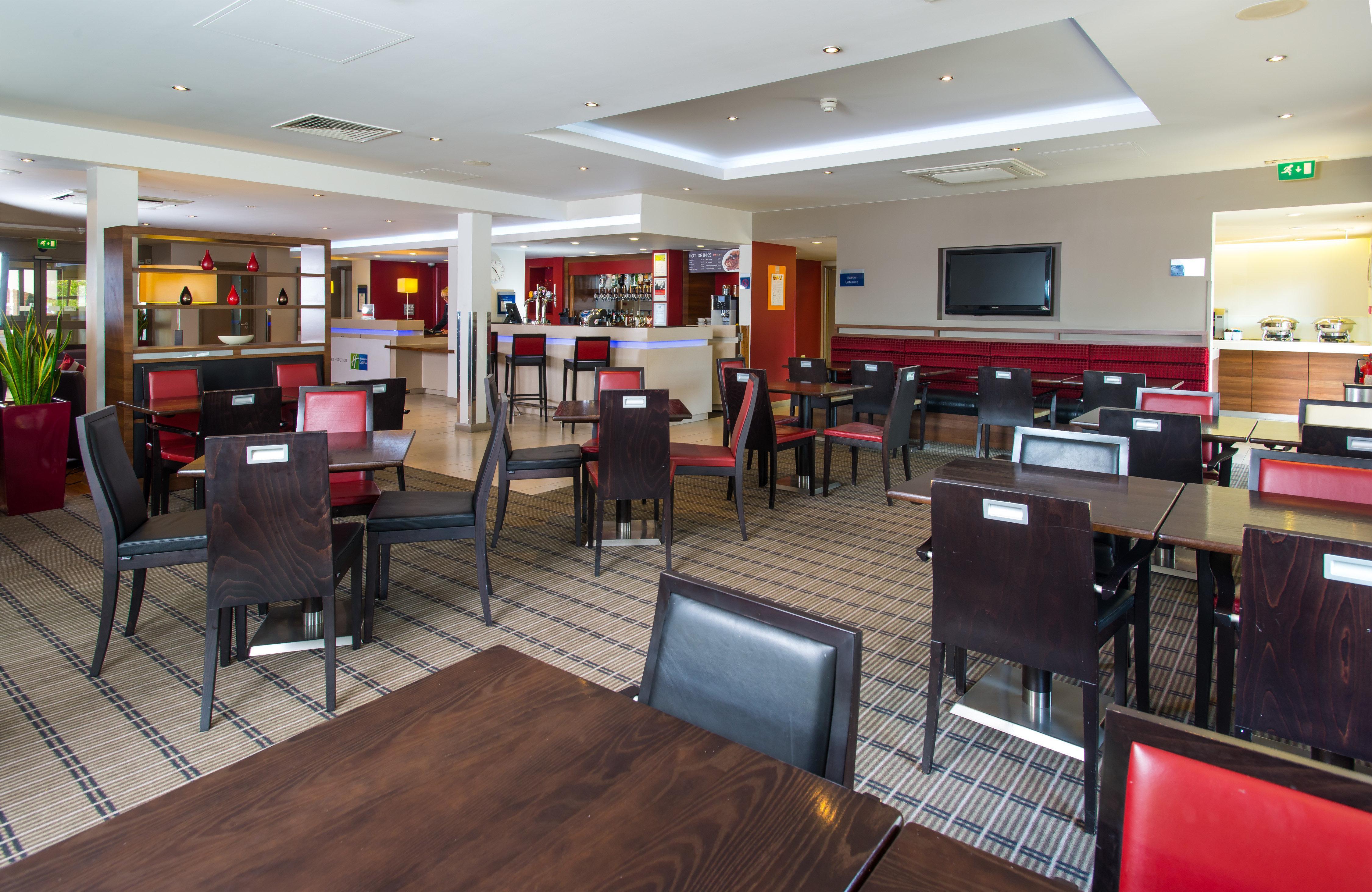 Holiday Inn Express Birmingham Oldbury By Ihg Oldbury (West Midlands) Exterior foto