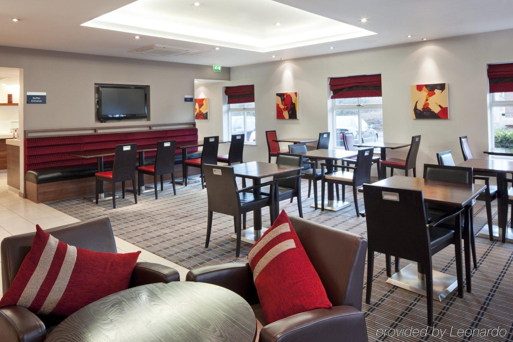 Holiday Inn Express Birmingham Oldbury By Ihg Oldbury (West Midlands) Exterior foto