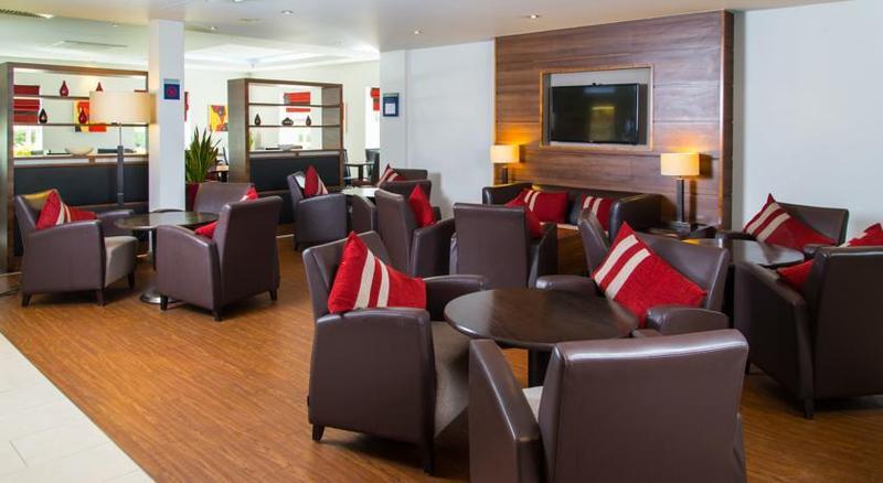 Holiday Inn Express Birmingham Oldbury By Ihg Oldbury (West Midlands) Exterior foto